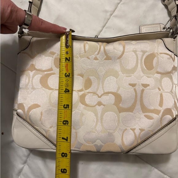 COACH Chelsea Optic Signature Handbag - Picture 8 of 8